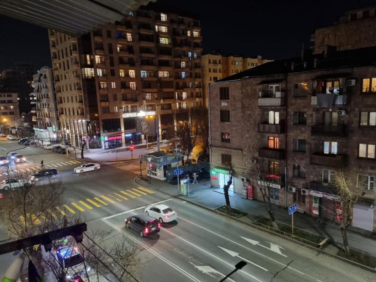 Vagashyan 18 Apartment Ереван Екстериор снимка